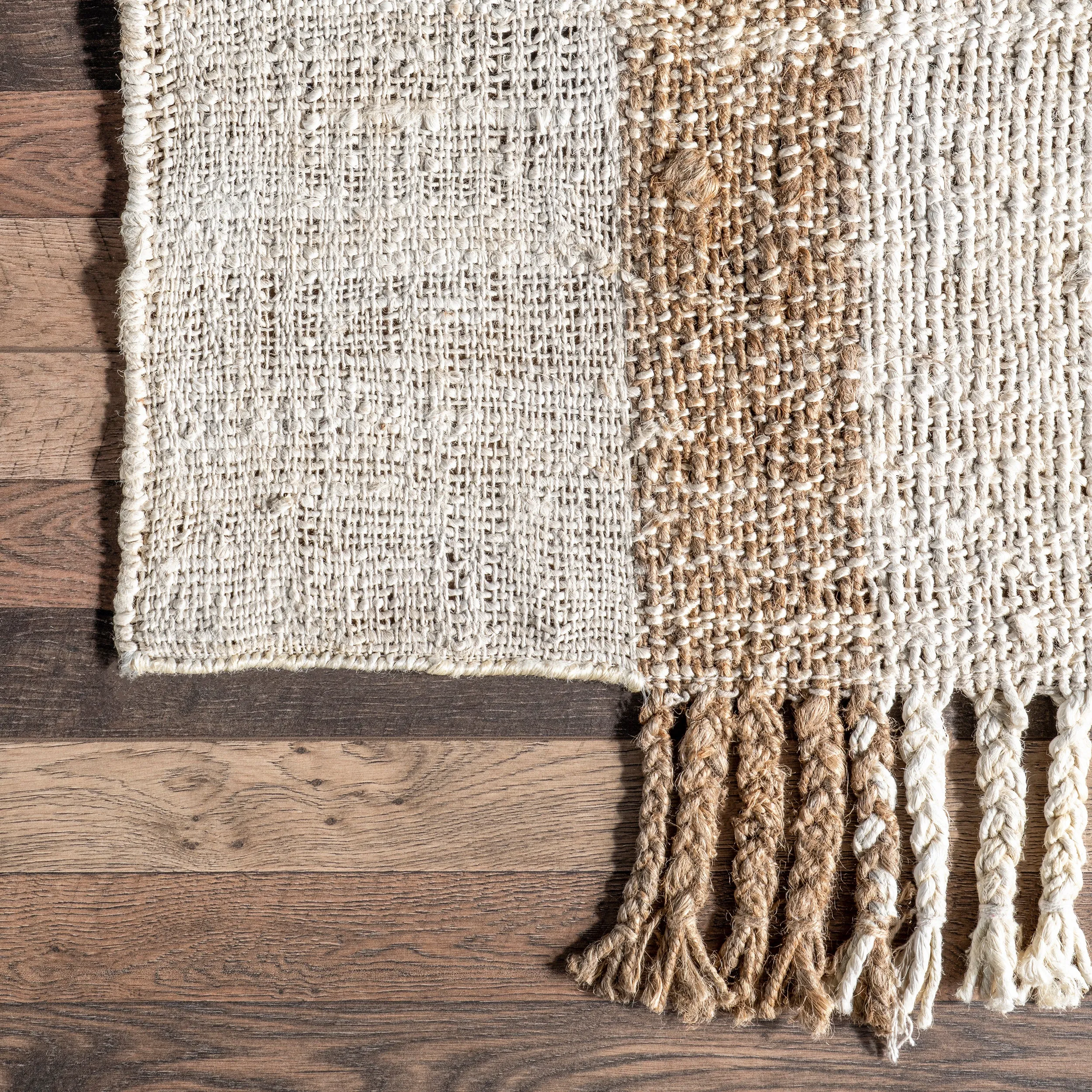 April Casual Stripe Jute Tassel Area Rug