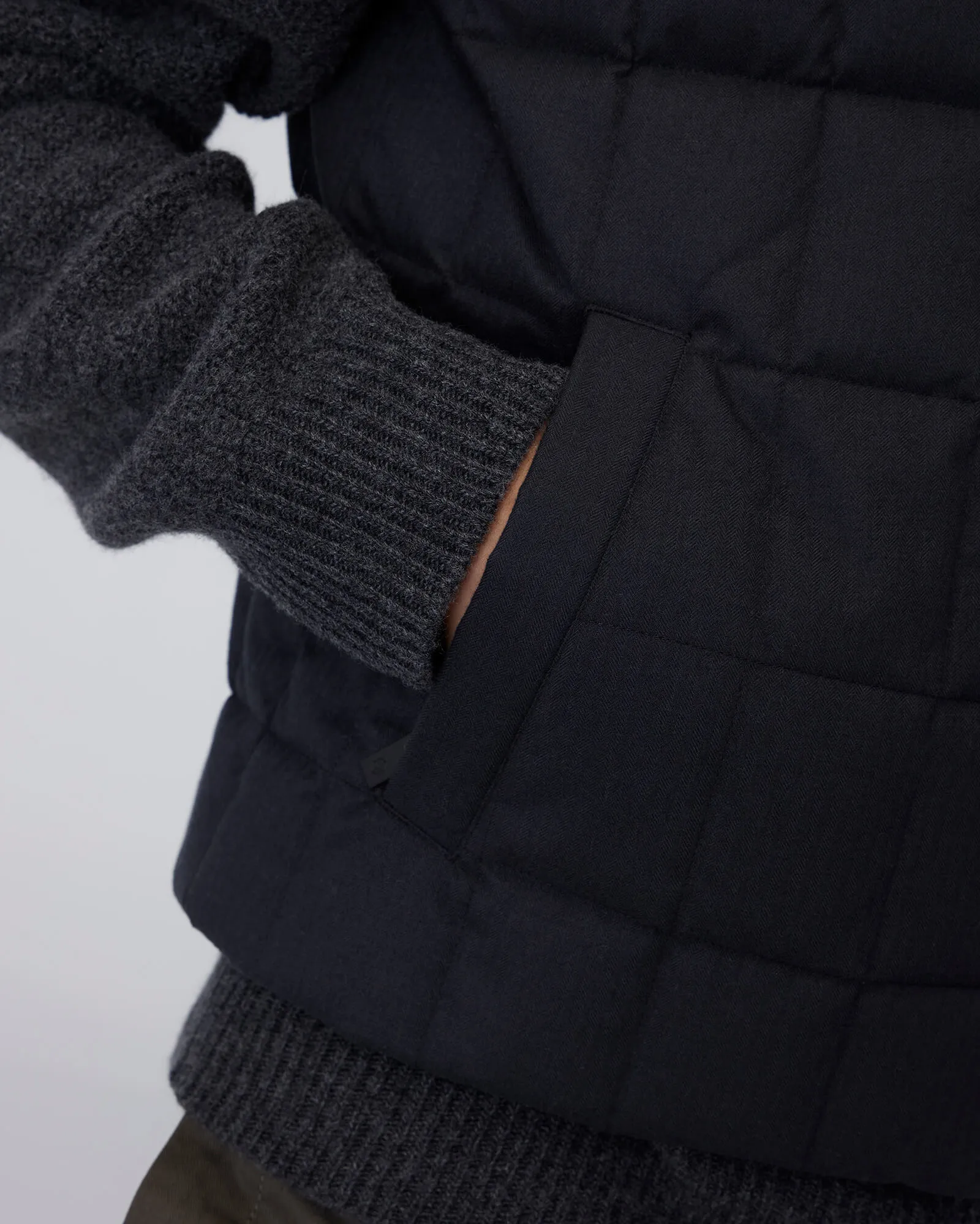 LEO VEST | Lightweight Down Vest