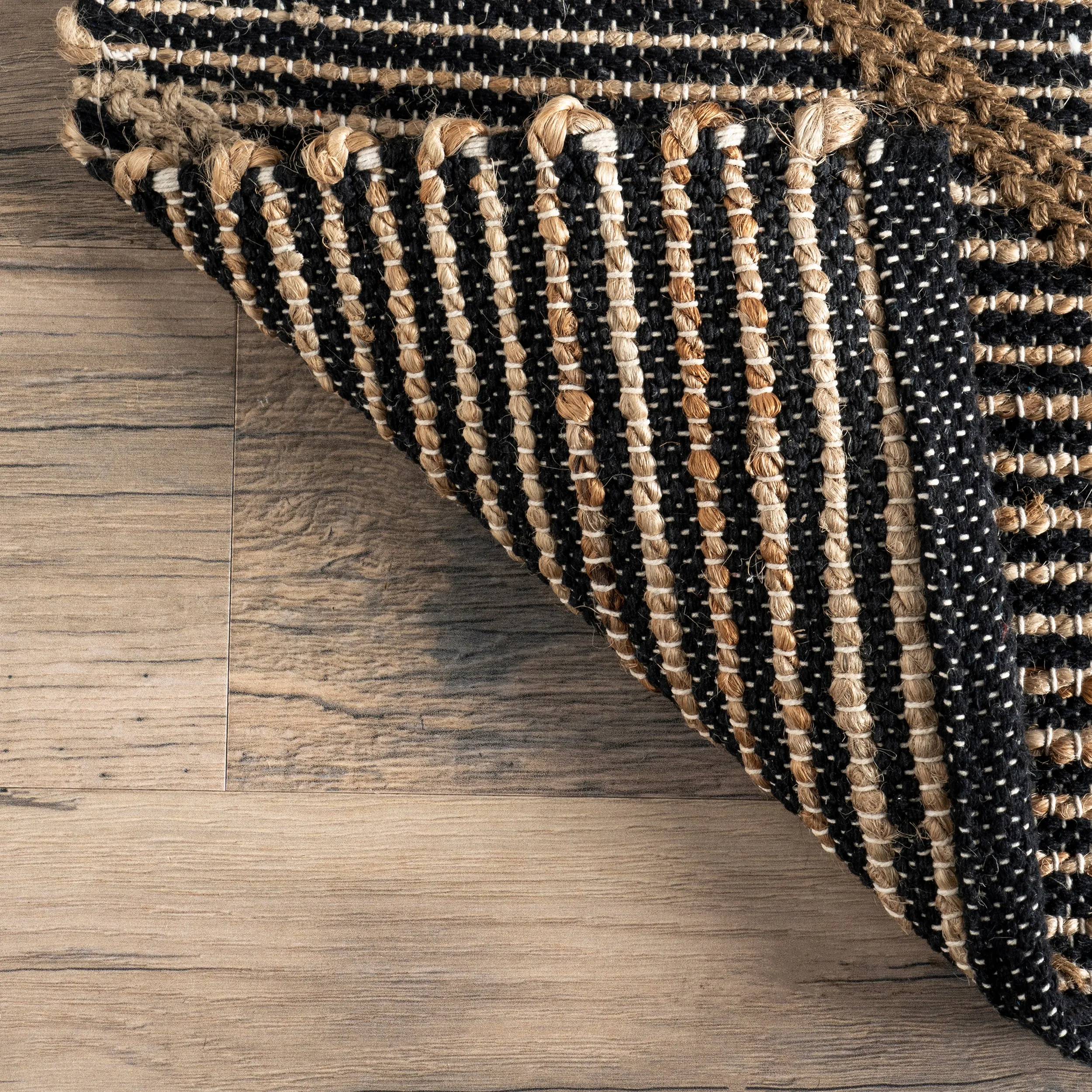 Shanti Diamond Stripes Jute Area Rug
